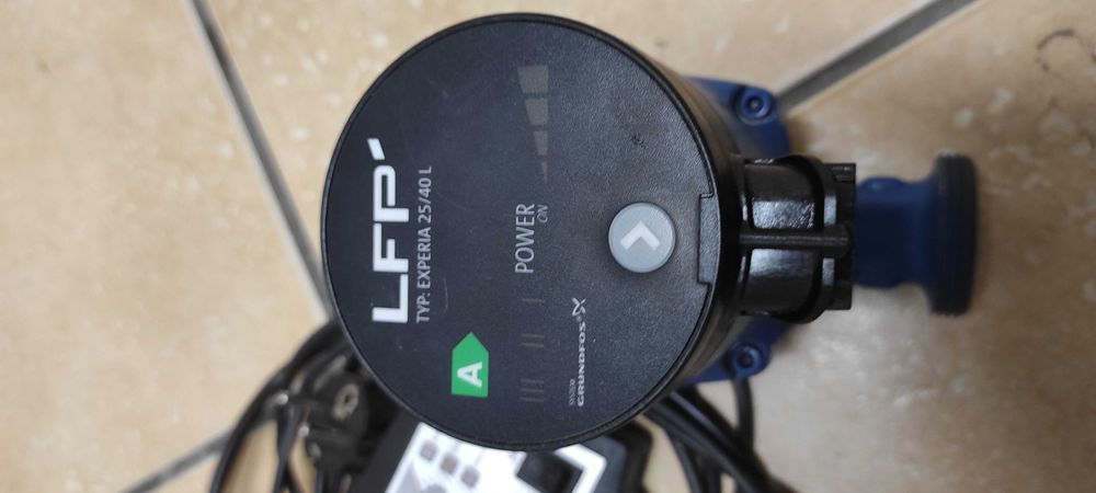 Pompa obiegowa c.o. LESZNO - LFP 25/40 Experia L + sterownik -sprzedam