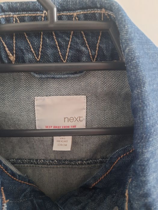 Стильний, джинсовий піджачок Next 128р. або 7-8р. в ідеальному стані.