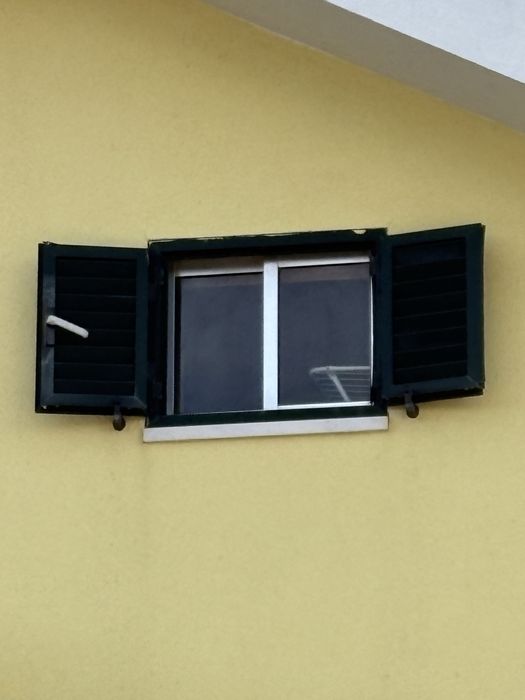 Janelas com Portadas