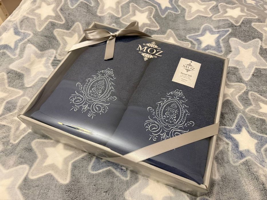 Набор полотенец в подарочной упаковке 2 шт Турция