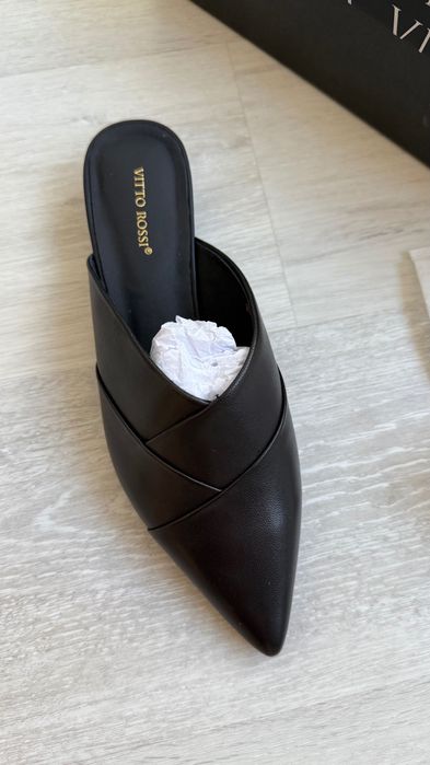 Vitto Rossi сабо