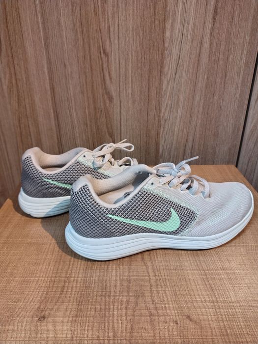 Buty Nike rozmiar 40,5