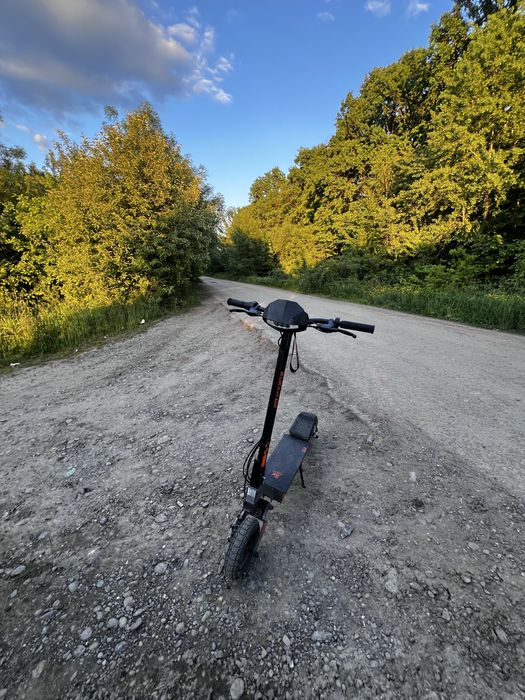 продам електросамокат kugoo kirin g2