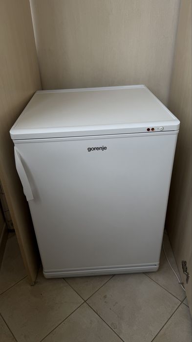 Продам морозильну камеру gorenje f6091aw
