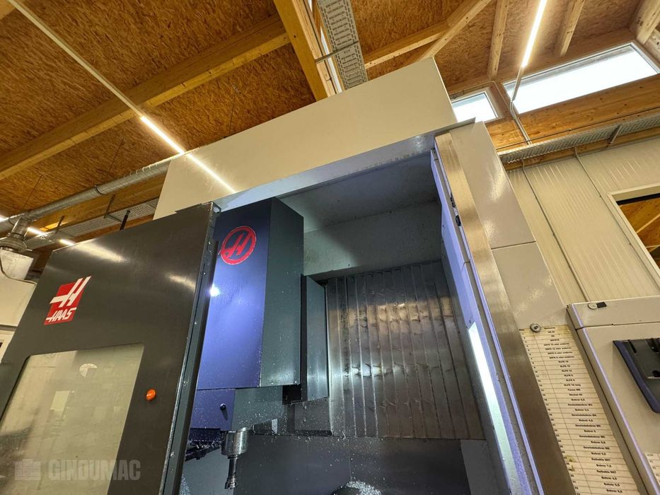 Centrum obróbcze CNC HAAS UMC 750 12000 obr./min