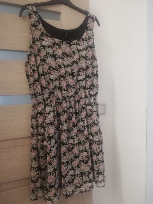 Sukienka roz L.   .