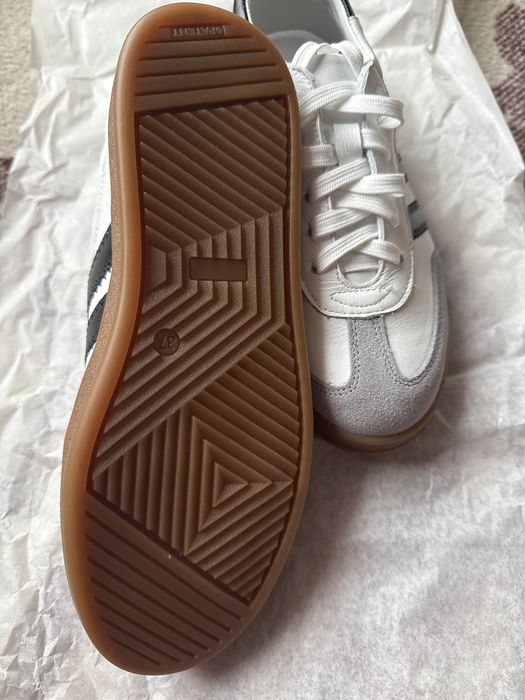 Продаються нові, шкіряні ортопедичні кросівки,розмір 37