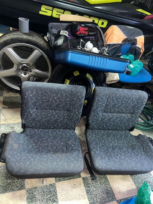 Banco hyunday galloper 7Lugares