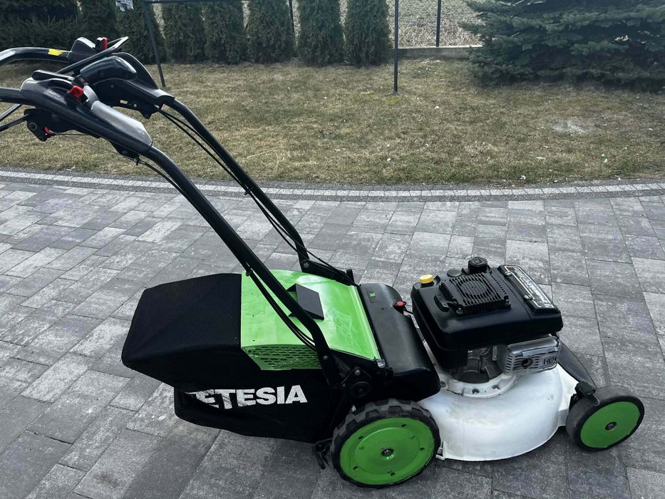 Kosiarka spalinowa ETESIA 6KM KAWASAKI bieg do tyłu napęd -PROFESJONAL