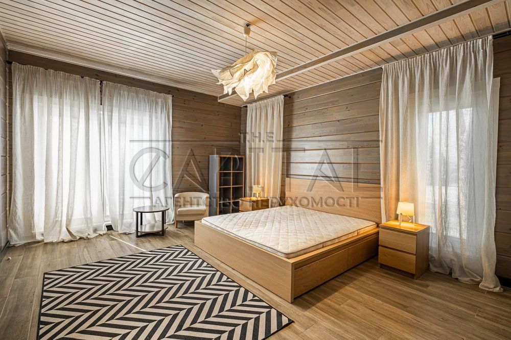 Оренда будинку з басейном у Київ Riverside Family Club