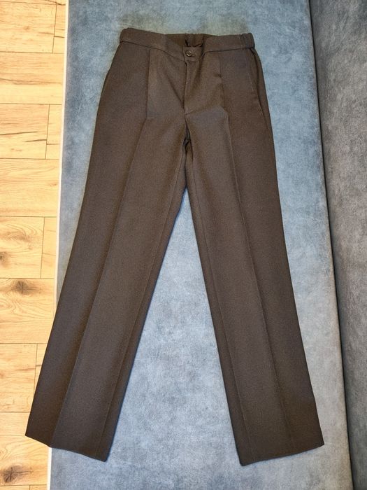 Spodnie czarne eleganckie na komunię