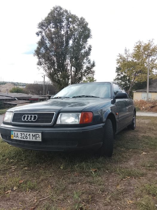 Продам. Ауди 100