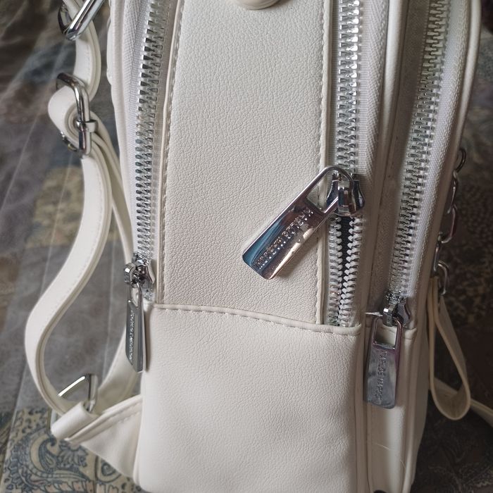 Продам сумку- рюкзак A-shop