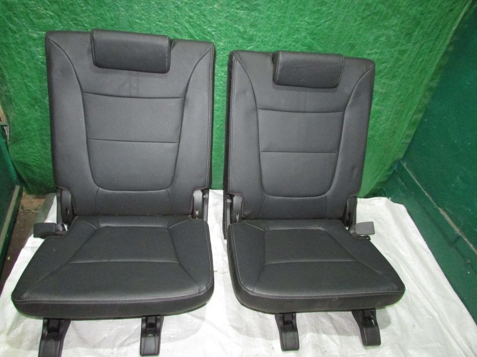 Салон шкіряний 3 ряд Kia Sorento 2 2009-2012 шкіряні сидіння сідушки