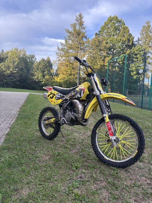 Suzuki rm 85 2009 na dużych kołach po remoncie