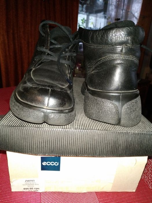 Ботинки женские демисезонные " ECCO "