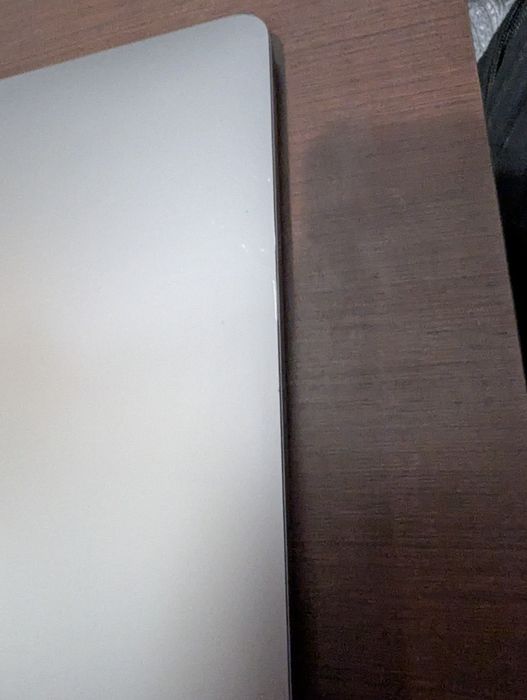Продам MacBook pro