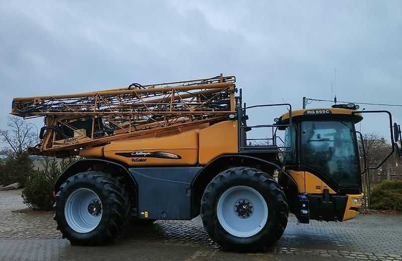 Opryskiwacz samojezdny CAT Challenger RoGator RG 655 C . PLUS GPS