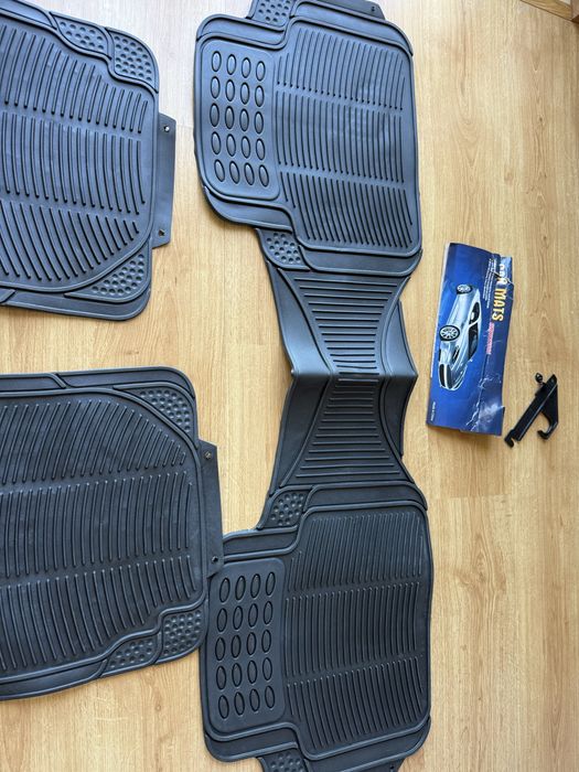 Tapetes de carro de borracha  universal