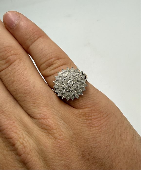Złoty pierścionek z diamentami 1,00ct