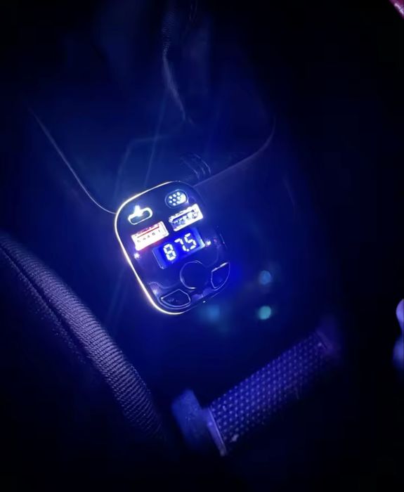 3 usb зарядний пристрій FM-передавач Bluetooth 5.0 в прикурюва