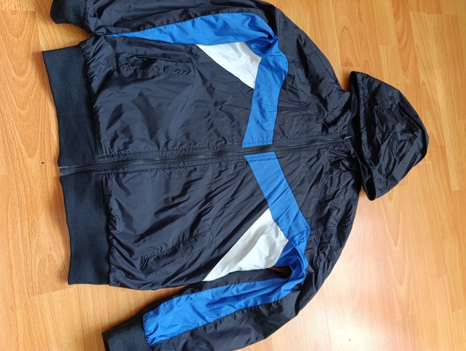 Куртка, вітровка на хлопця 146/152 р 10/12 р