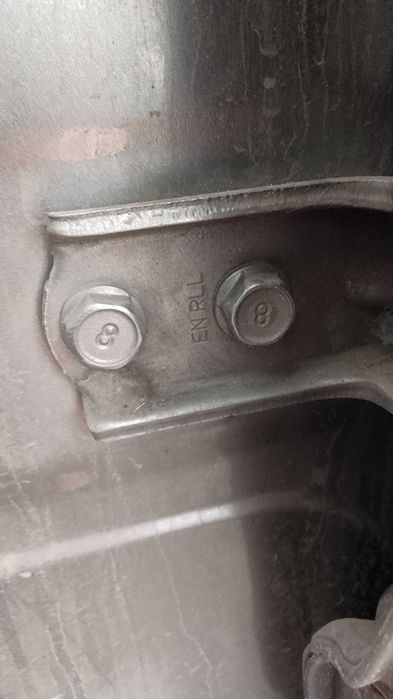 Продам власний автомобіль Santa Fe sport.