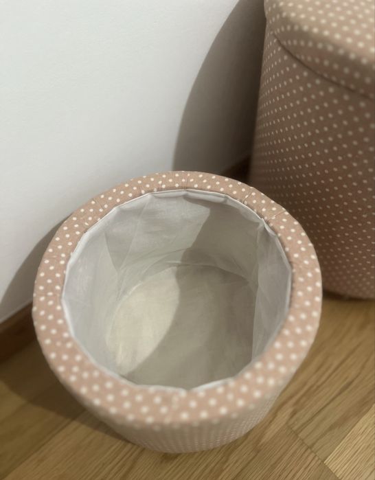 Puffs com arrumação