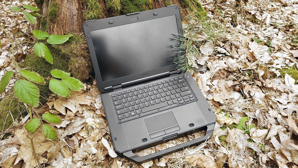 Защищенный ноутбук Dell Latitude 5424 Rugged, 14"/i3-7130U/8GB/128GB/GPS