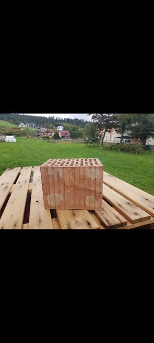 Sprzedam pustaki i cegły ceramiczne