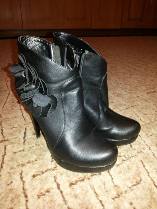 Сапиги ботинки ботильёны осень-весна,деми ботинки