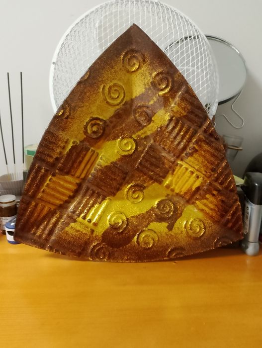 Kryształy i patery porcelanowe