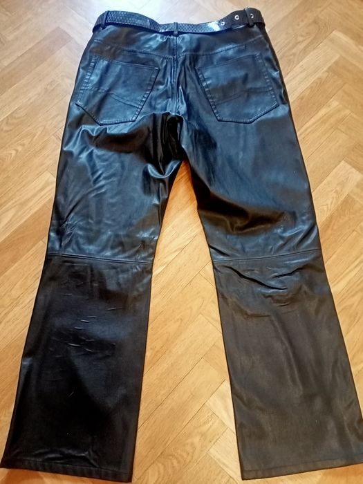 Продам брюки кожаные женские