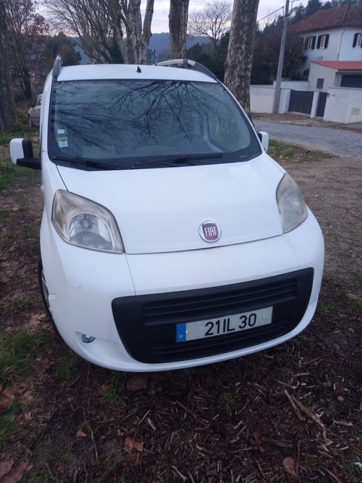 Veiculo fiat Qubo