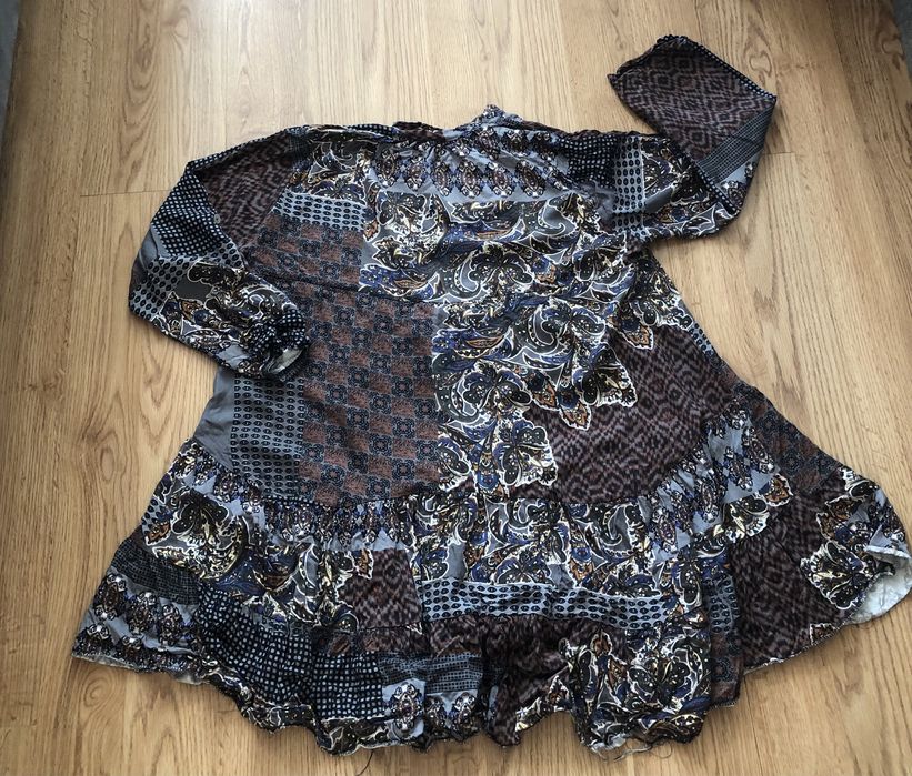 Tunika/sukienka z falbanami