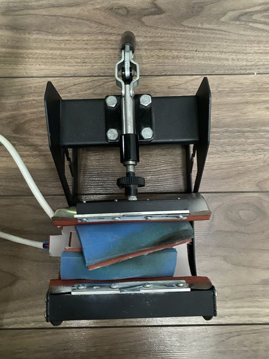 Prasa do sublimacji, duzo nakladek do koszulek kubkow czapek i