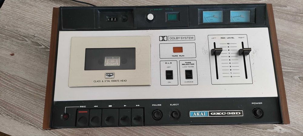 Odtwarzacz kasetowy Magnetofon Akai GXC-38D w pełni sprawny!