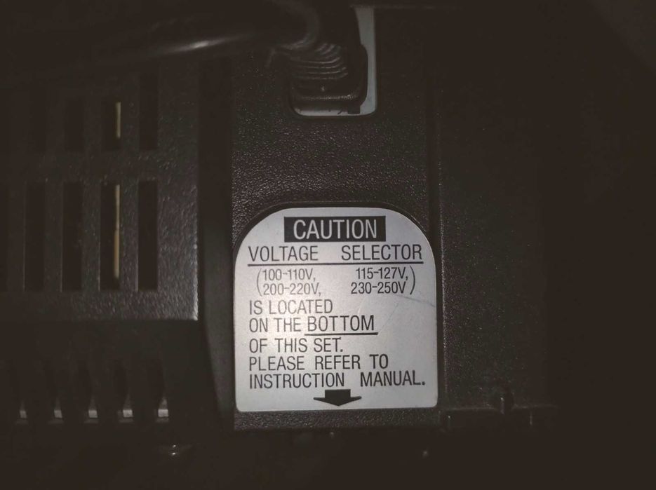 Обменяю видеомагнитофон Hitachi (Made Japan), DVD player Pioneer