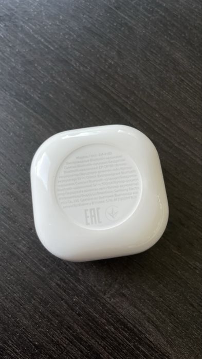 Навушники Samsung Galaxy Buds Live