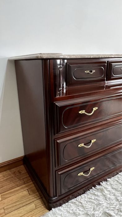 2 mesas de cabeceira + Cómoda em cerejeira