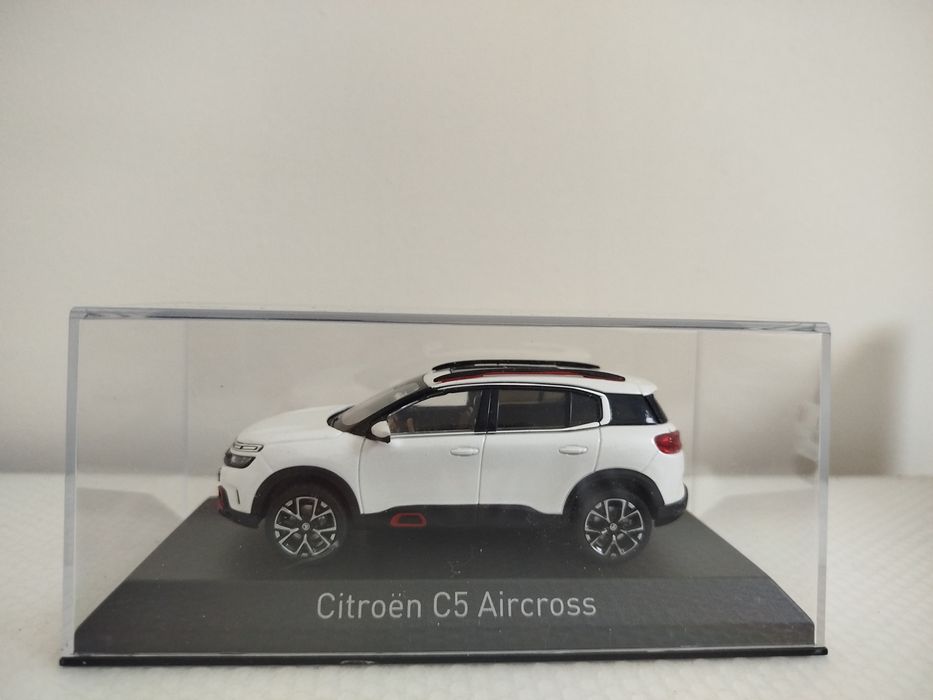 Miniatura Citroen C5 Aircross 1/43 Nova
