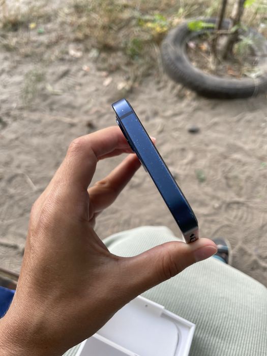 Iphone 12 256gb 79% акб в гарному стані Neverlock