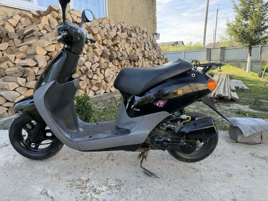 Продам скутер Honda dio