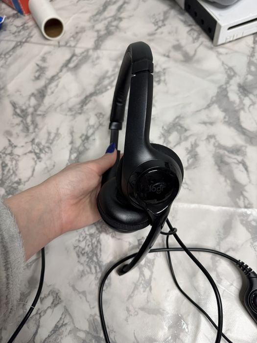 USB гарнітура Logitech H390 з мікрофоном (як нова)