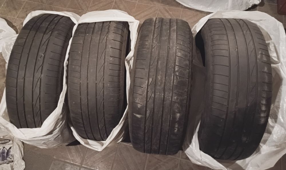 Шини Bridgestone Dueler H/P R19 255/55 111Н літо комплект