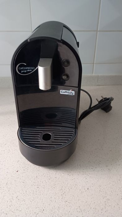 Máquina de café (cápsulas pingo doce) Caffitaly