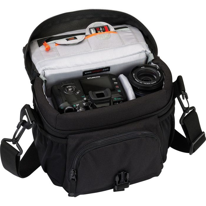 Сумка Lowepro Nova 160 AW | Нова
