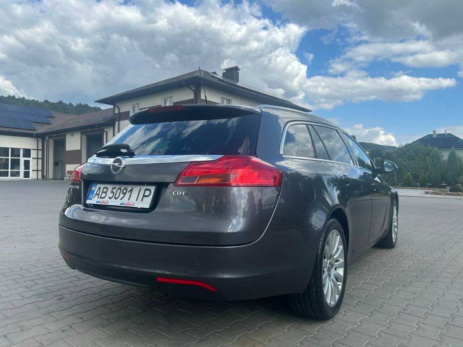 Продам легковий автомобіль