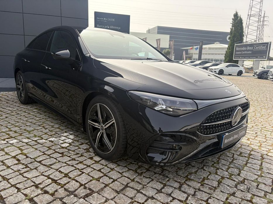 Mercedes-Benz CLA 220 Standard