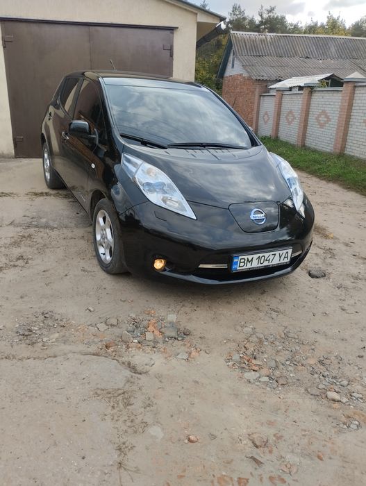 Nissan leaf. Авто\ легковые автомобили